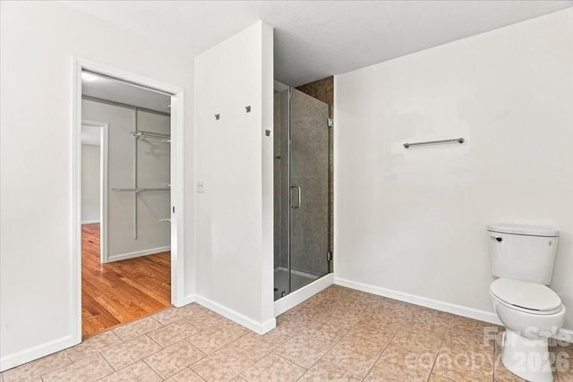 2 Elkmont Place, Asheville, NC 28804