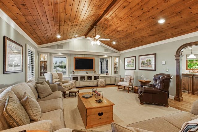 2591 Giannini Rd, Atwater, CA 95301