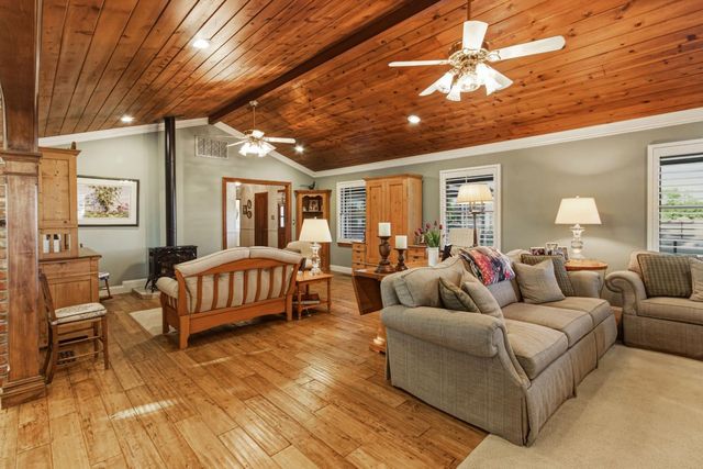 2591 Giannini Rd, Atwater, CA 95301