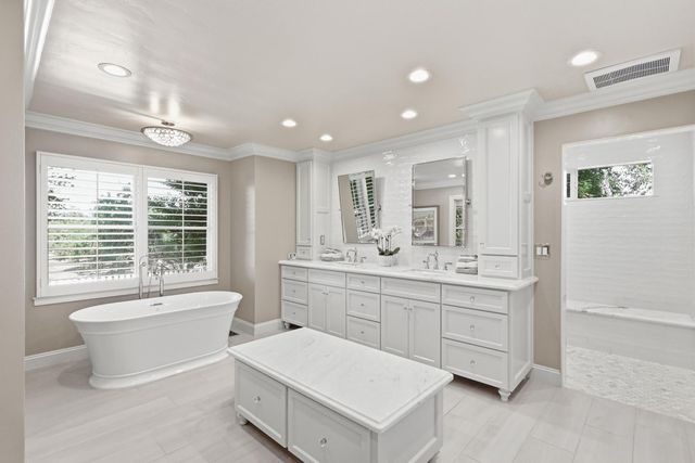 2591 Giannini Rd, Atwater, CA 95301