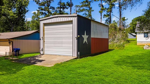 620 Sequoia Drive, Livingston, TX 77351