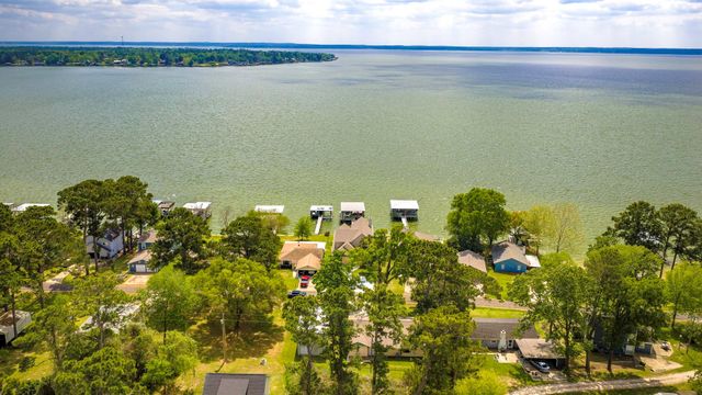 620 Sequoia Drive, Livingston, TX 77351