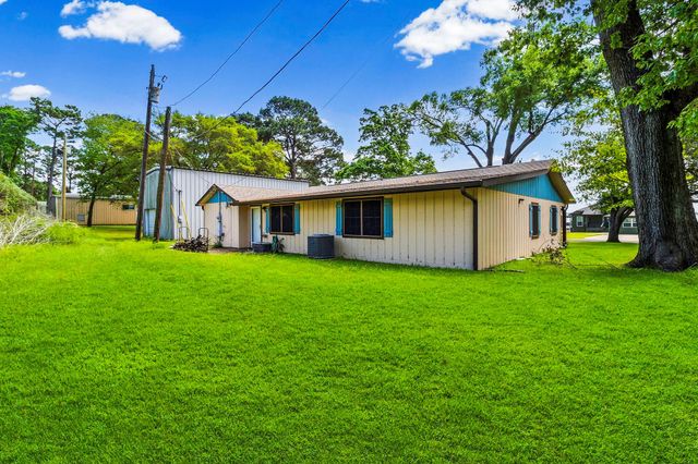 620 Sequoia Drive, Livingston, TX 77351