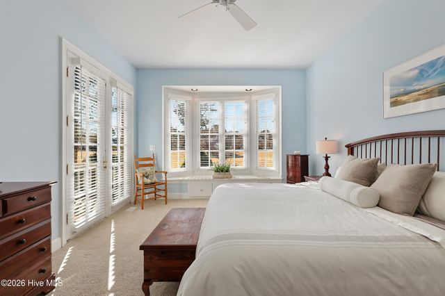 8341 Vintage Club Circle, Wilmington, NC 28411