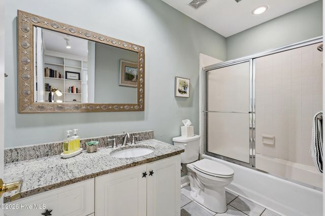 8341 Vintage Club Circle, Wilmington, NC 28411