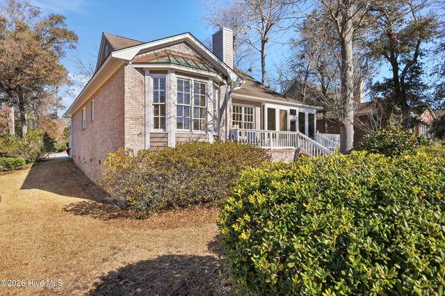 8341 Vintage Club Circle, Wilmington, NC 28411