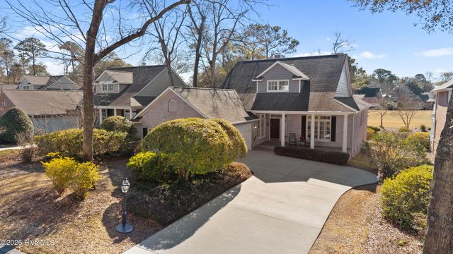 8341 Vintage Club Circle, Wilmington, NC 28411