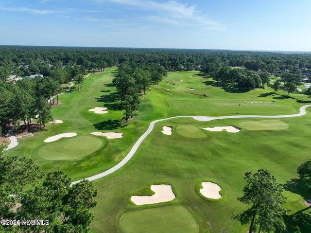 8341 Vintage Club Circle, Wilmington, NC 28411