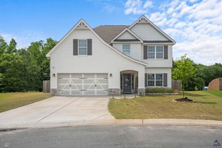 114 Hidesta Court, Kathleen, GA 31047