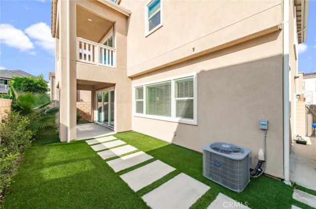 631 Cardona, Lake Forest, CA 92630