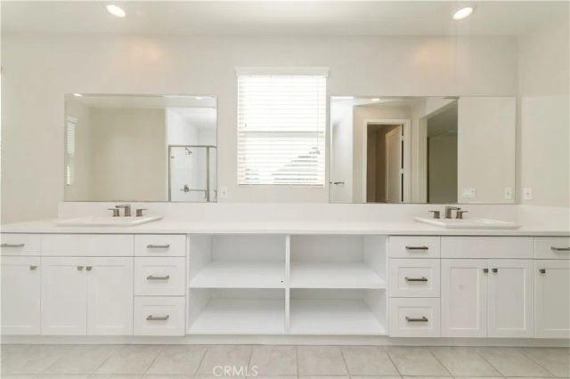 631 Cardona, Lake Forest, CA 92630