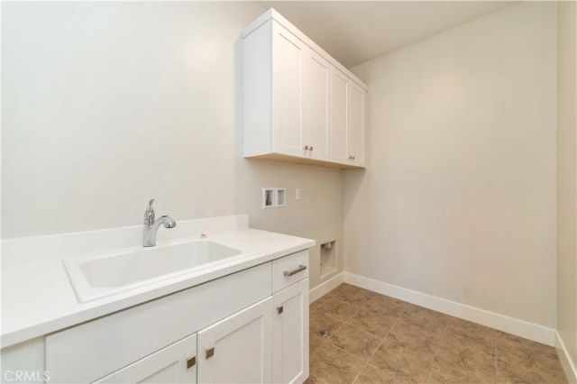 631 Cardona, Lake Forest, CA 92630