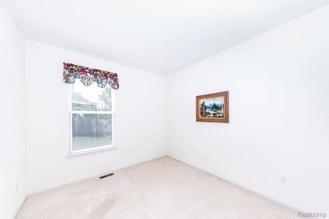 613 Zion Court, Oceola Township, MI 48843