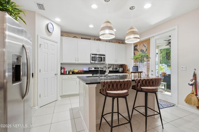 1510 CREEK POINT Boulevard, Jacksonville, FL 32218