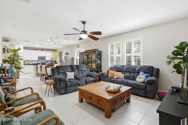 1510 CREEK POINT Boulevard, Jacksonville, FL 32218