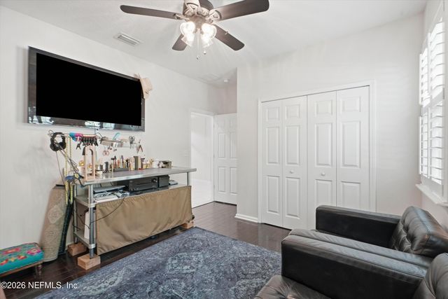 1510 CREEK POINT Boulevard, Jacksonville, FL 32218