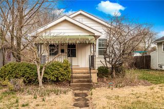 1047 W Dorothy Lane, Kettering, OH 45409