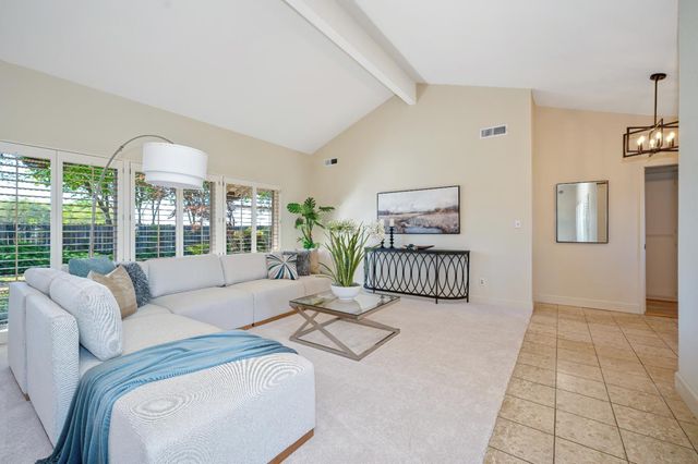 44031 S El Macero Dr, El Macero, CA 95618