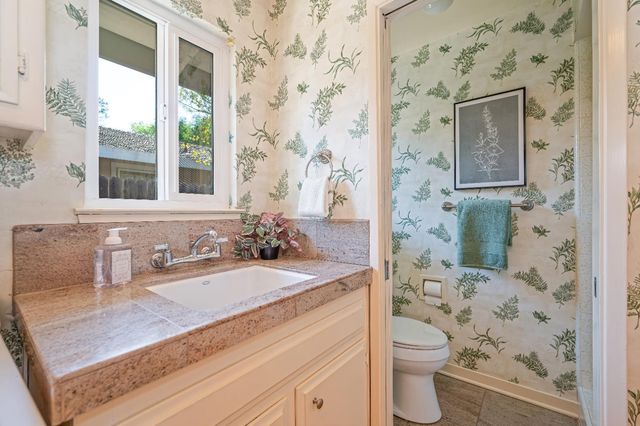 44031 S El Macero Dr, El Macero, CA 95618