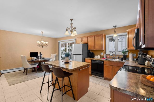 22 Neagle Street, Naugatuck, CT 06770