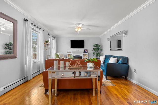 22 Neagle Street, Naugatuck, CT 06770