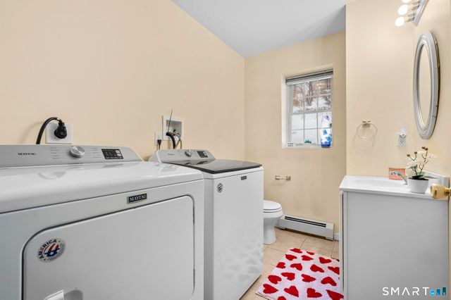 22 Neagle Street, Naugatuck, CT 06770