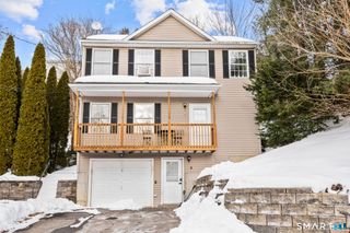 22 Neagle Street, Naugatuck, CT 06770