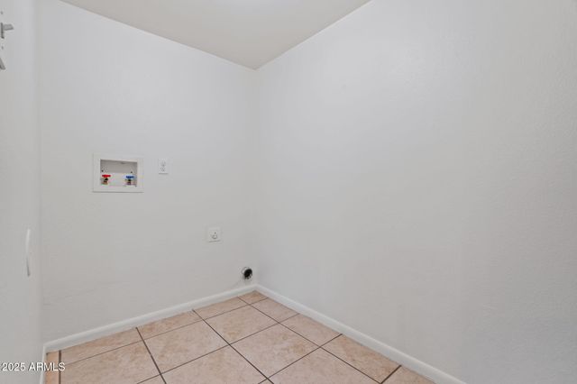 8414 N 32ND Avenue, Phoenix, AZ 85051