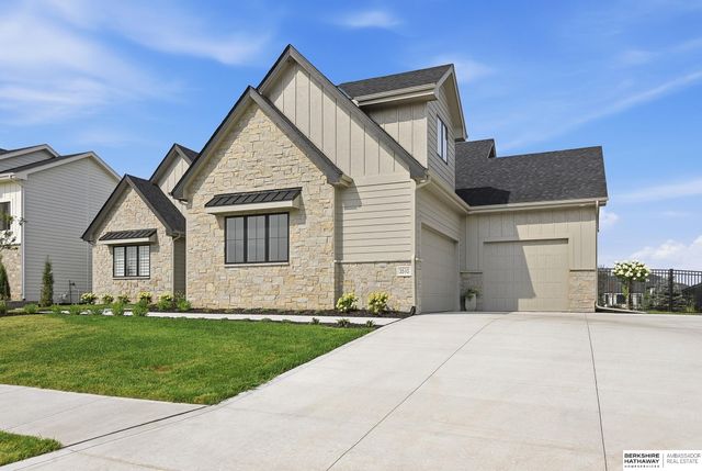 3510 S 219 Avenue, Omaha, NE 68022