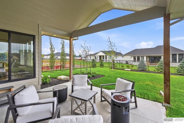 3510 S 219 Avenue, Omaha, NE 68022