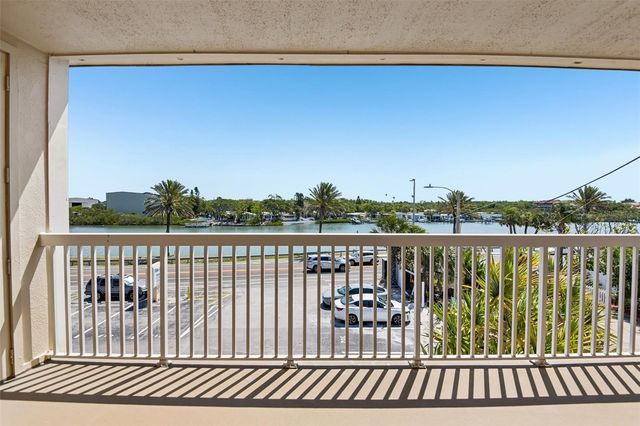 50 GULF BOULEVARD 301, Indian Rocks Beach, FL 33785