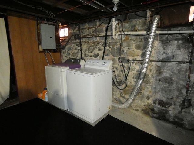 66-70 Park St, Woburn, MA 01801