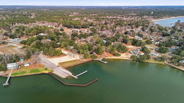 939 Black Oak Road, Bonneau, SC 29431