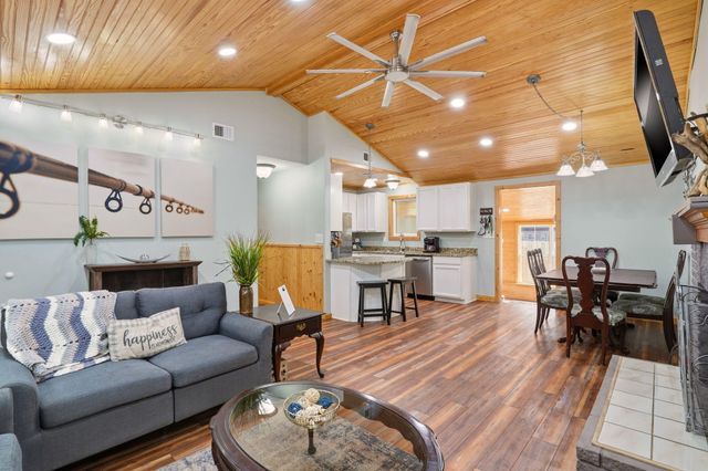 939 Black Oak Road, Bonneau, SC 29431