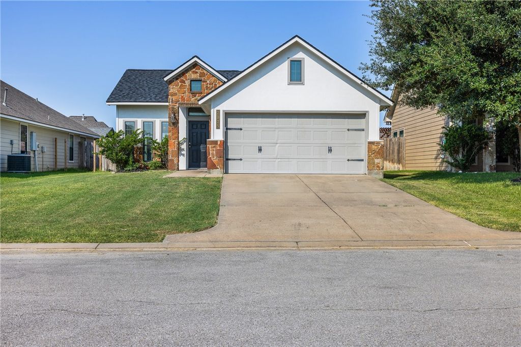 2025 Turning Leaf Drive, Bryan, TX 77807