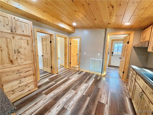 6864 Simmons Road, Ellicottville, NY 14731
