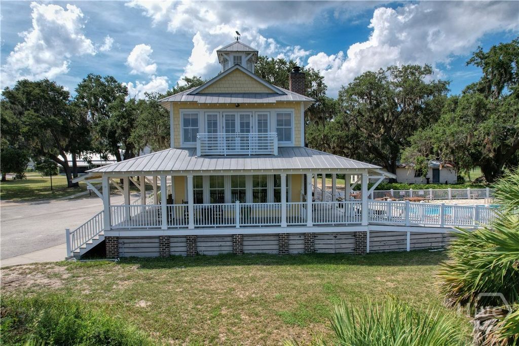 Image 55 of property listing at 54 Salt Marsh Drive, Midway, GA 31320