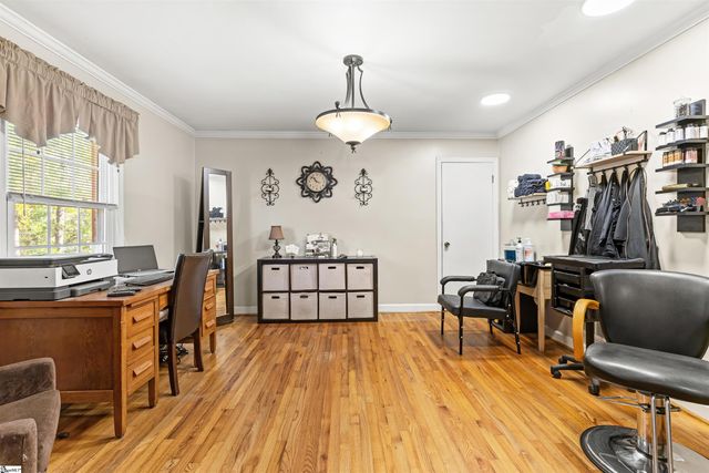 605 W Lee Road, Taylors, SC 29687