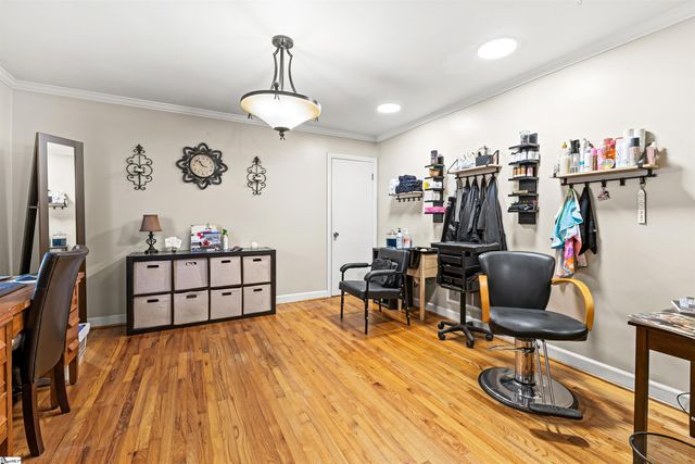 605 W Lee Road, Taylors, SC 29687