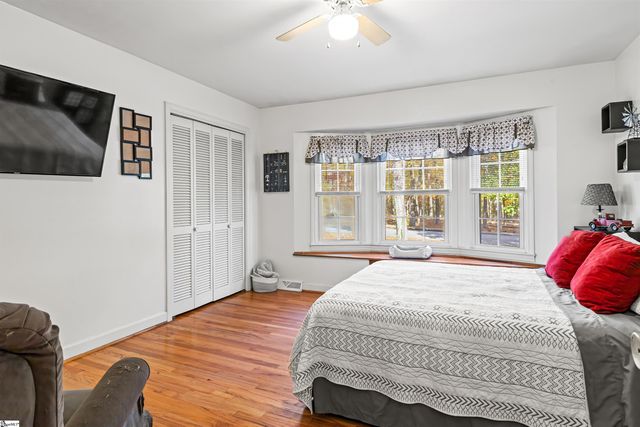 605 W Lee Road, Taylors, SC 29687