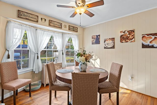 605 W Lee Road, Taylors, SC 29687