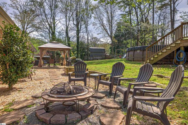 605 W Lee Road, Taylors, SC 29687