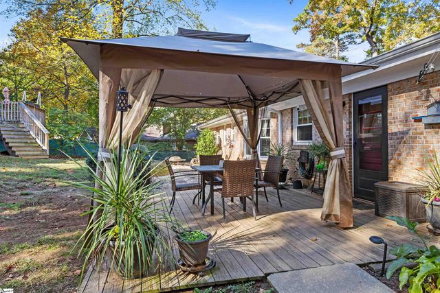 605 W Lee Road, Taylors, SC 29687