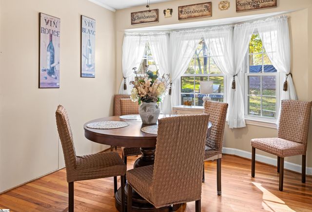 605 W Lee Road, Taylors, SC 29687