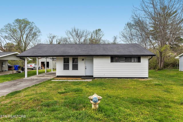 206 Butler Rd, Oak Ridge, TN 37830