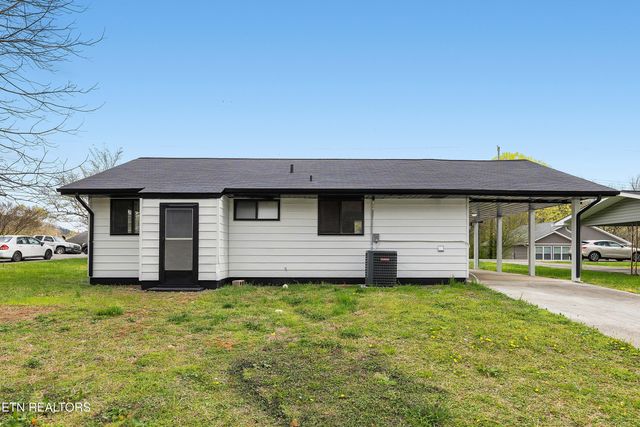 206 Butler Rd, Oak Ridge, TN 37830