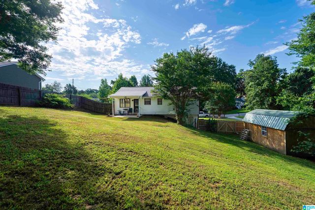 105 PINEHURST ROAD, Trussville, AL 35173