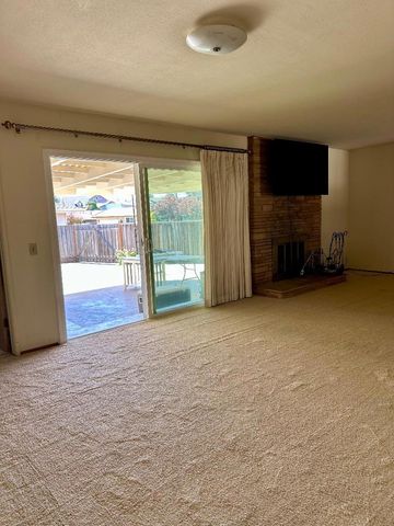 729 Martinelli Street, Watsonville, CA 95076