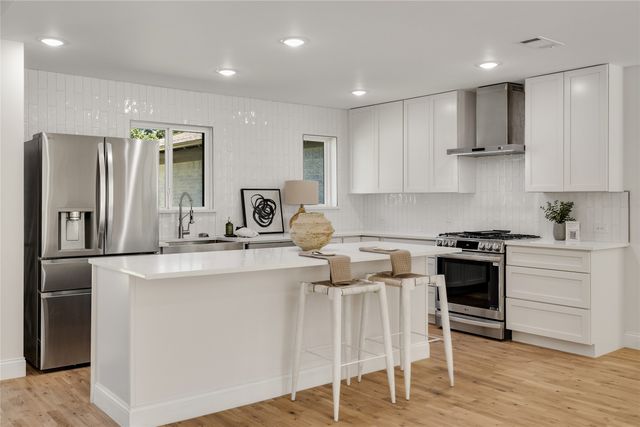 3757 Arroyo Road, Fort Worth, TX 76109