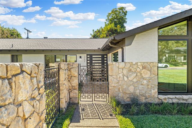 3757 Arroyo Road, Fort Worth, TX 76109